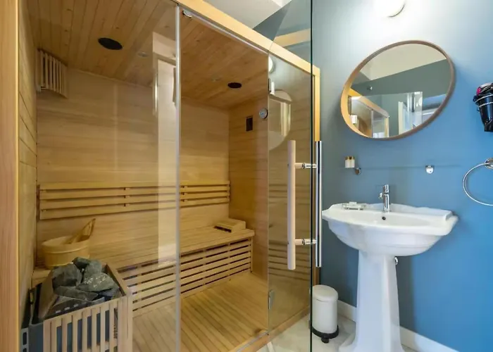 4 Fontane Private Suites
